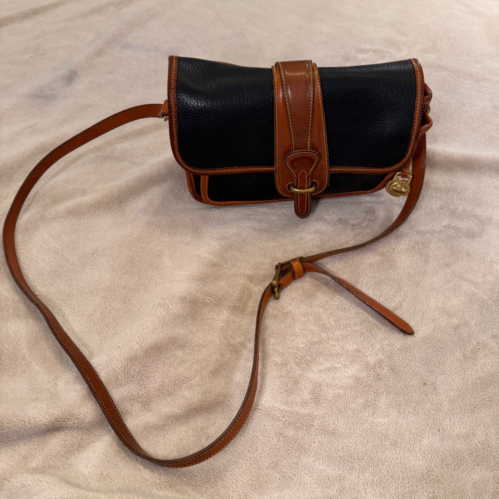 Vintage Dooney & Bourke Navy Cognac Leather Crossbody Saddle Crossbody Bag - Picture 3 of 13